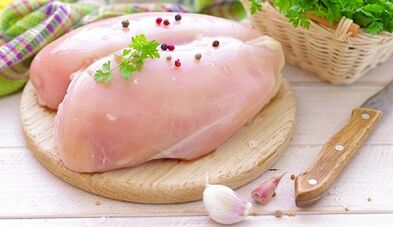 Piščančji dan na 6 cvetnih prehrani